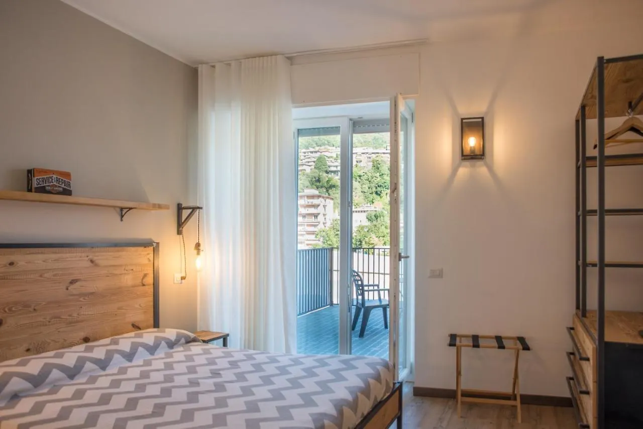 Officina Rooms Como